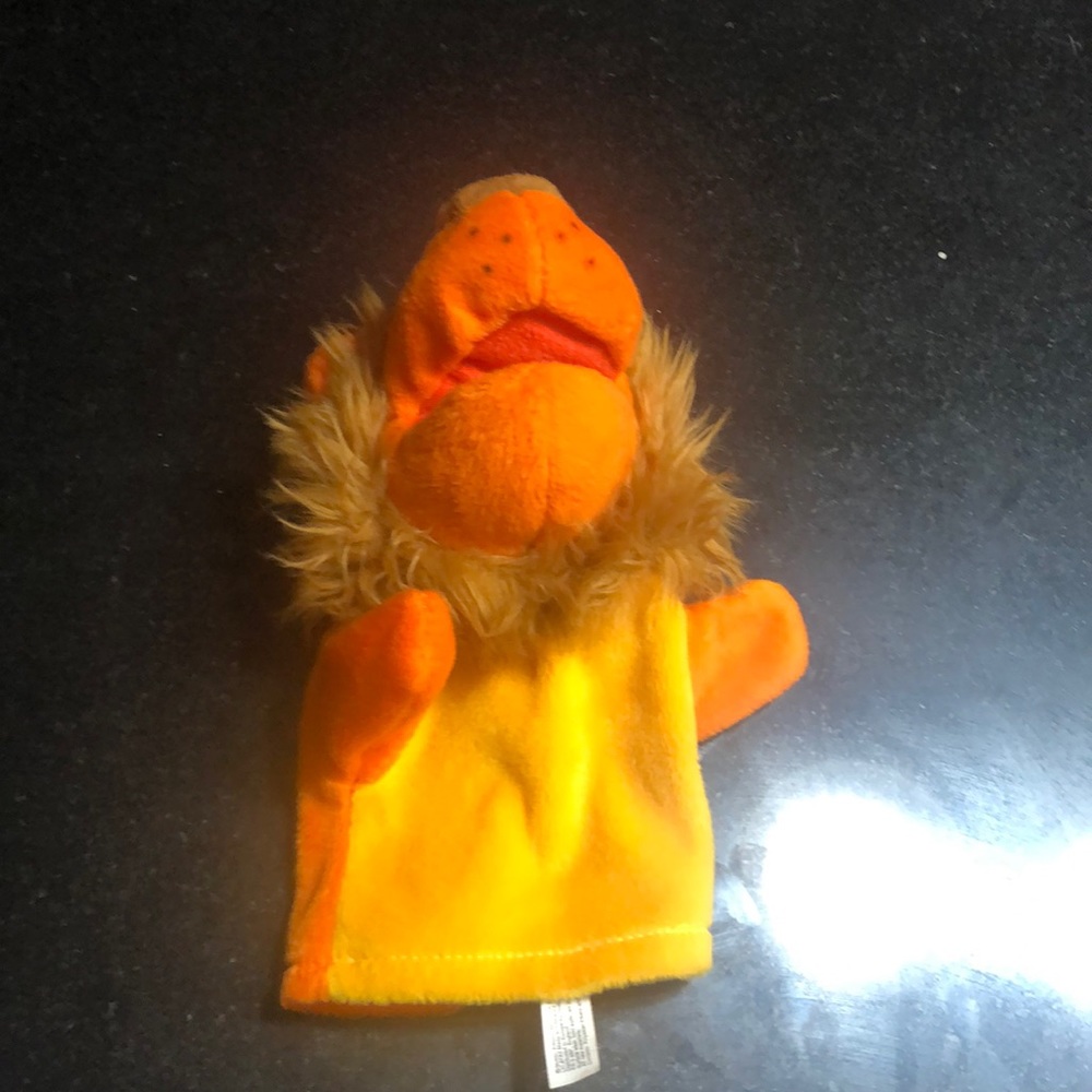 Puppet lion orange and yellow Gund